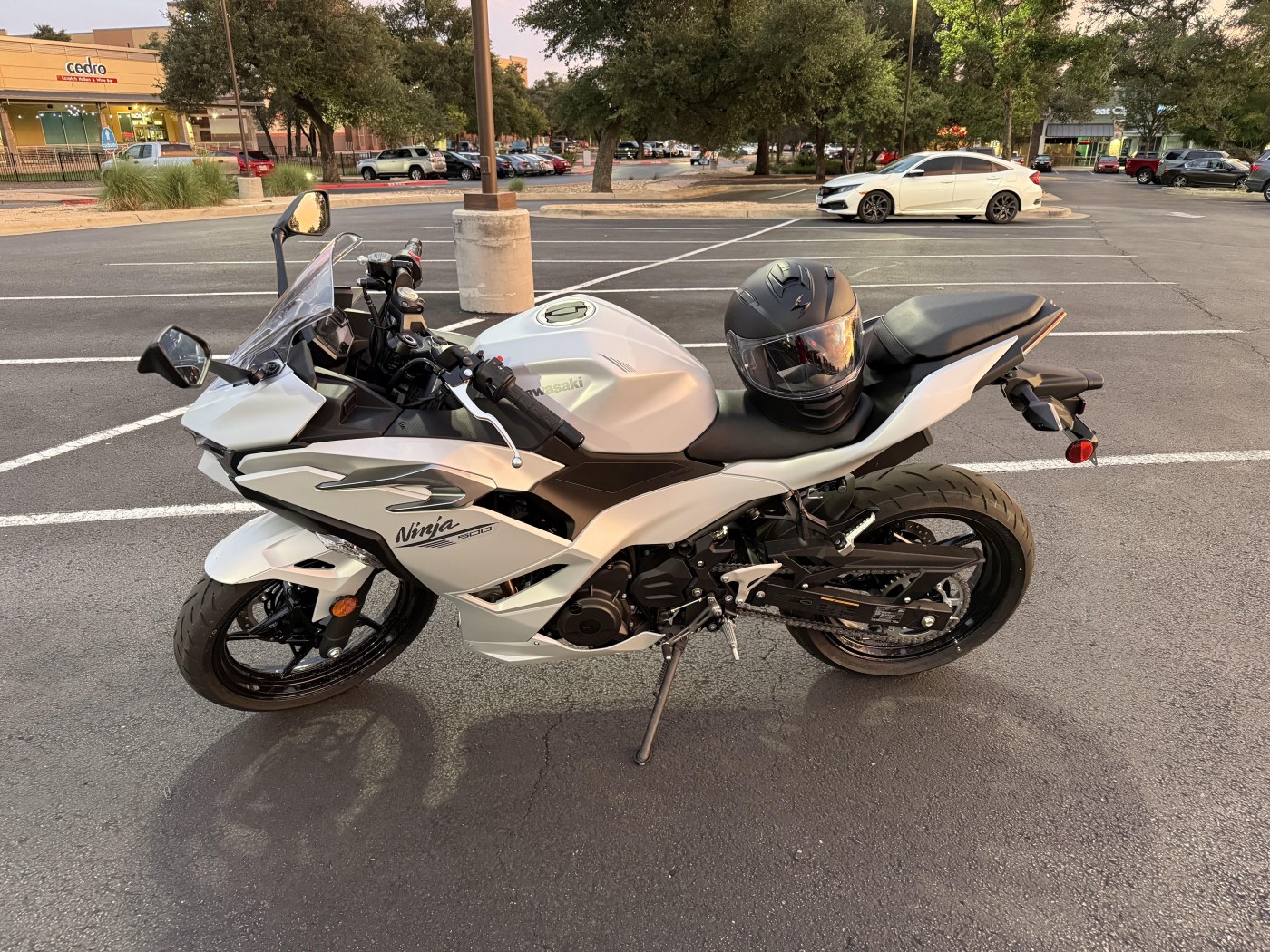 2025 Kawasaki Ninja 500